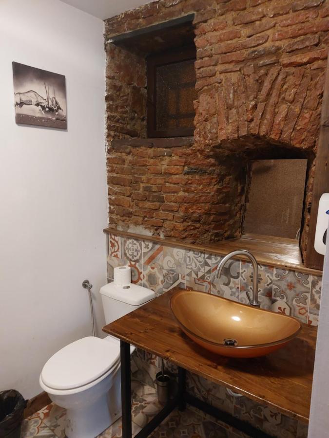 Poet Pastior Hotel