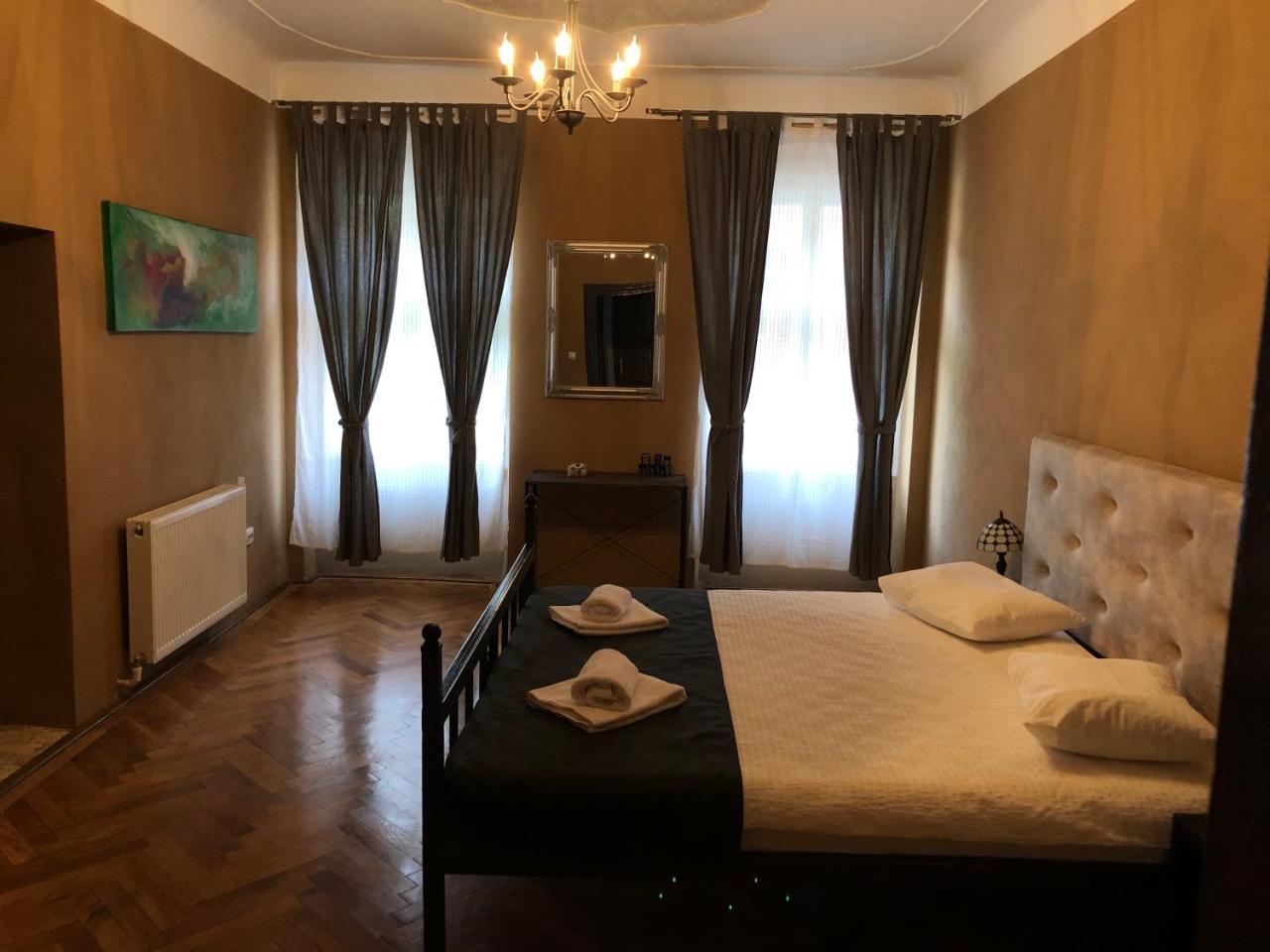 Hotel Poet Pastior 3*