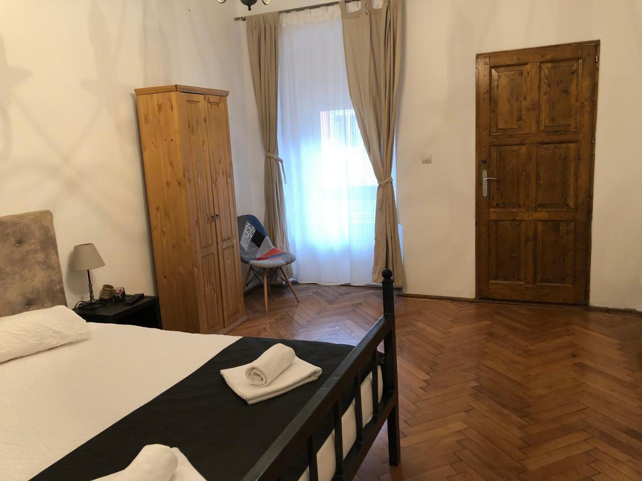 Hotel Poet Pastior 3*